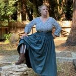 Braid Kopling performing as Laura Mahan.